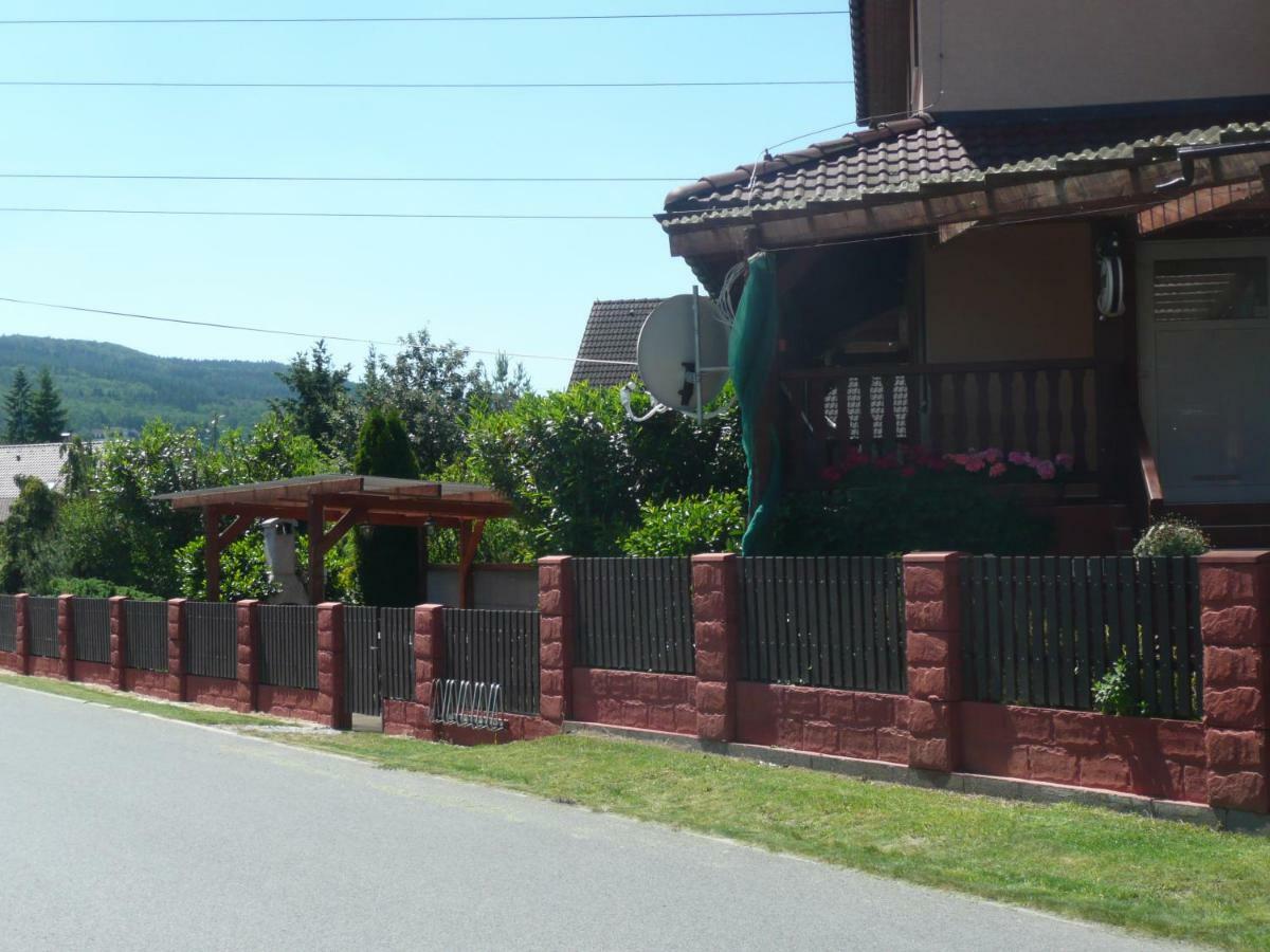 Penzion U Tulaka Dobřichovice Exterior foto